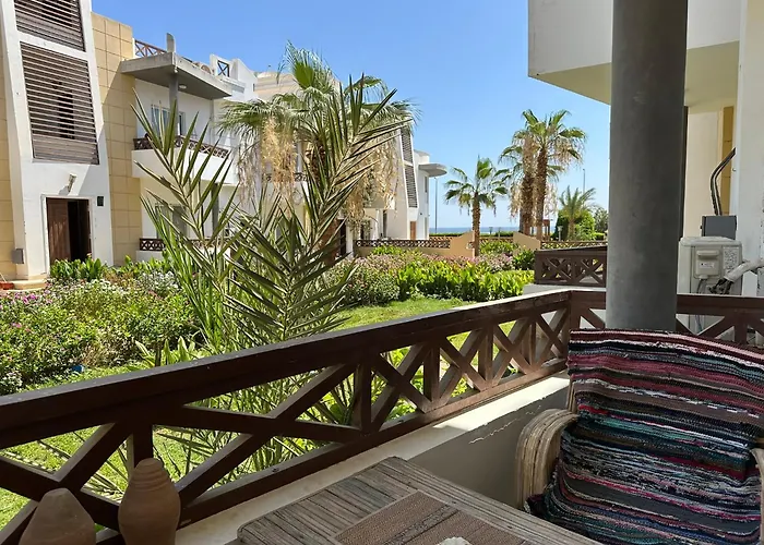 La Casa L L Front Marsa Alam